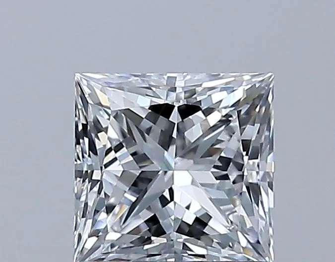 0.81ct PRINCESS E VVS2 Natural diamond