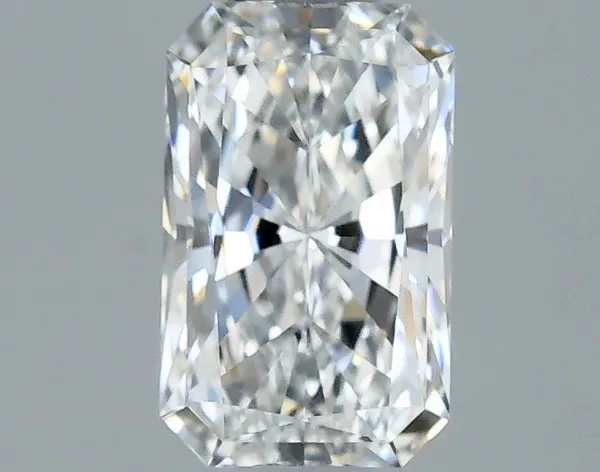 0.4ct RADIANT E VVS2 Natural diamond