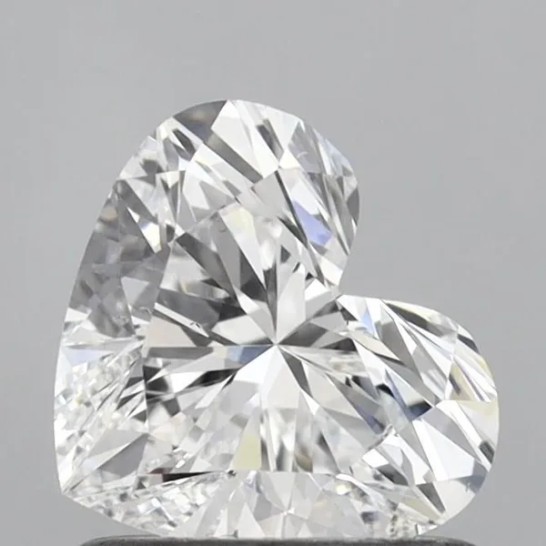 0.87ct HEART D VS1 Lab diamond