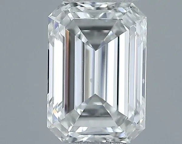 0.7ct EMERALD G VS2 Natural diamond