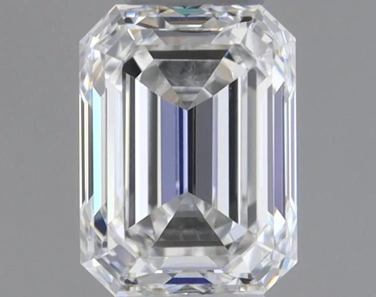 0.30ct EMERALD H VVS2 Natural diamond