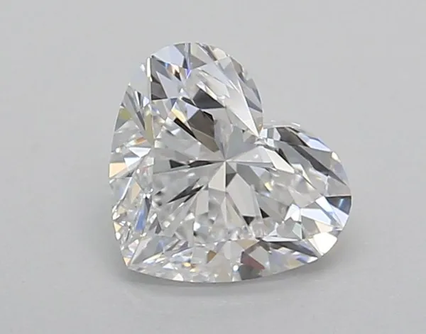 1.01ct HEART D VVS2 Lab diamond