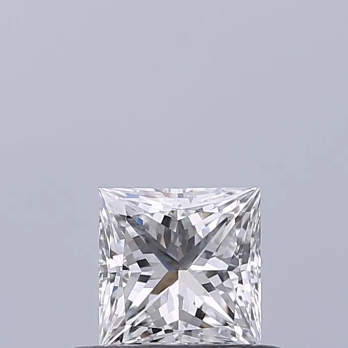 0.40ct PRINCESS D VVS2 Natural diamond