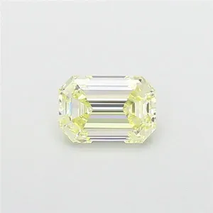 1.06ct EMERALD Fancy Light Yellow VVS2 Coloured Lab diamond