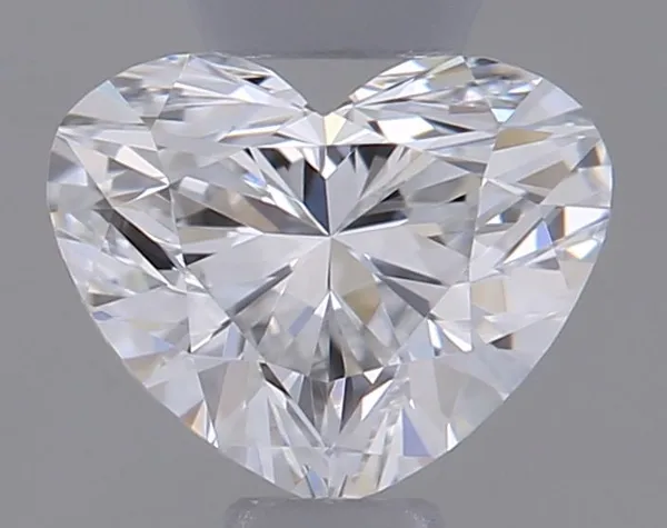 0.3ct HEART D VVS2 Natural diamond