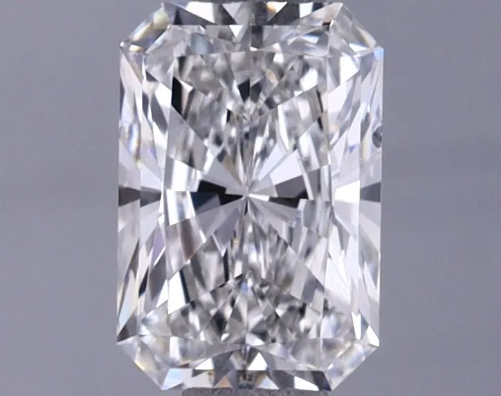0.70ct RADIANT G VS2 Lab Grown diamond