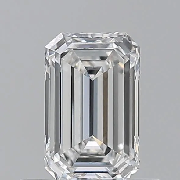 0.62ct EMERALD E VVS2 Natural diamond