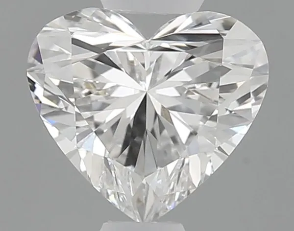 0.57ct HEART D VVS2 Lab diamond
