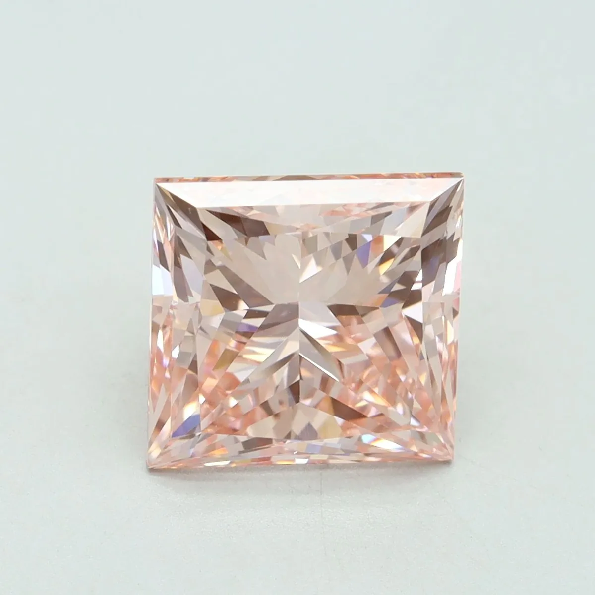 4.40ct PRINCESS Fancy Vivid Pink VS1 Coloured Lab diamond