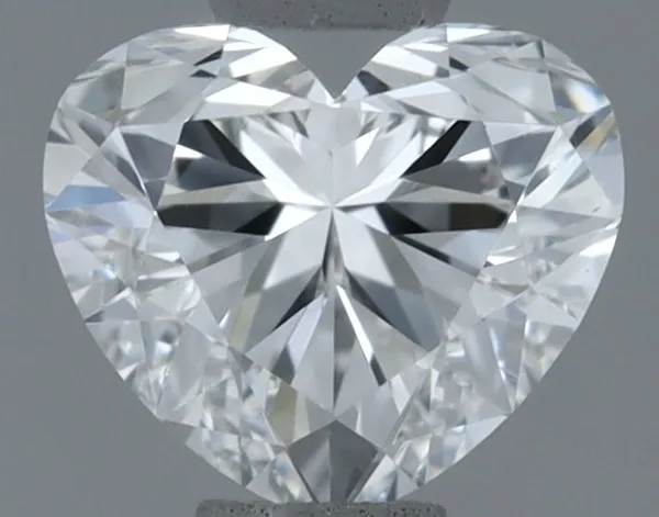 0.38ct HEART F VS1 Natural diamond