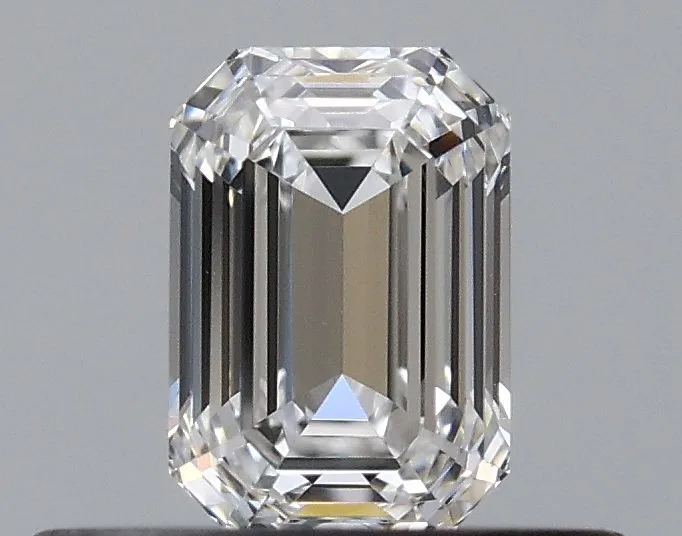 0.33ct EMERALD E VVS1 Natural diamond