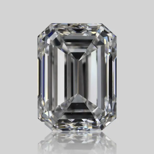 0.7ct EMERALD F VS1 Natural diamond