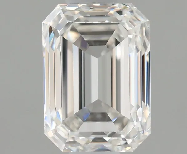 0.81ct EMERALD H VVS1 Natural diamond
