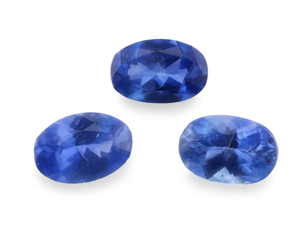 0.68ct Blue Sapphire, Oval gemstone