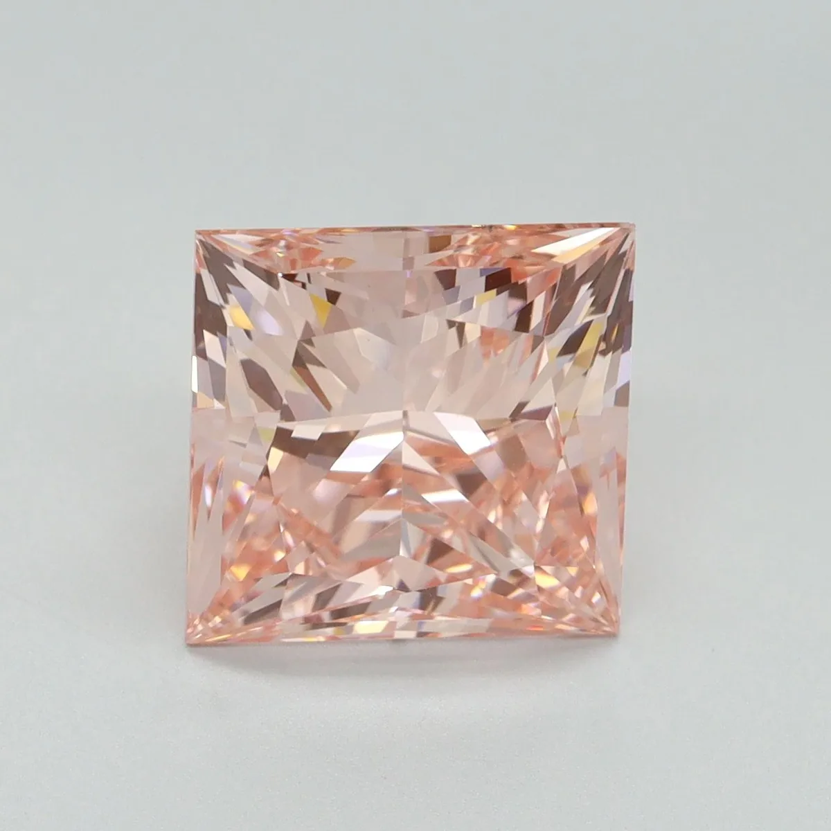 5.02ct PRINCESS Fancy Vivid Pink VS1 Coloured Lab diamond