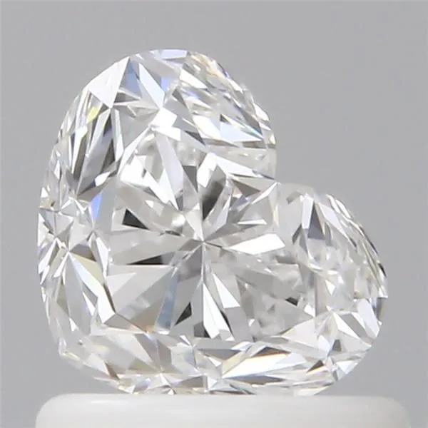 0.9ct HEART D VVS1 Natural diamond