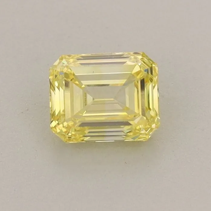 0.53ct EMERALD Fancy Intense Yellow VS1 Coloured Lab diamond