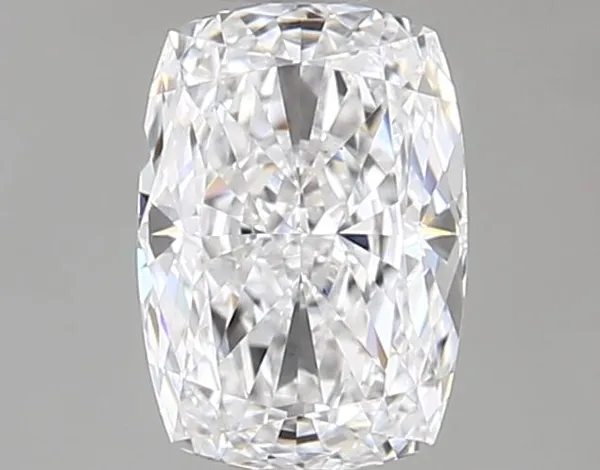 0.38ct CUSHION E VS1 Natural diamond