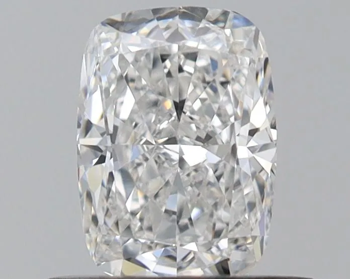 0.53ct CUSHION E VS1 Natural diamond