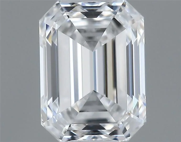 0.30ct EMERALD D VS1 Natural diamond