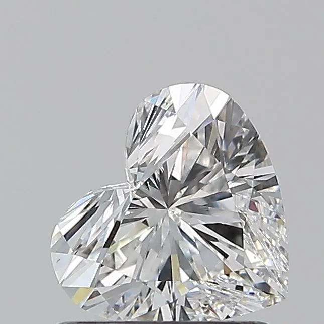 0.90ct HEART E VS2 Natural diamond