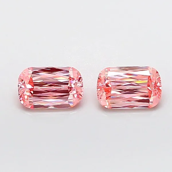 1.11ct CUSHION Fancy Vivid Pink VS1 Coloured Lab diamond