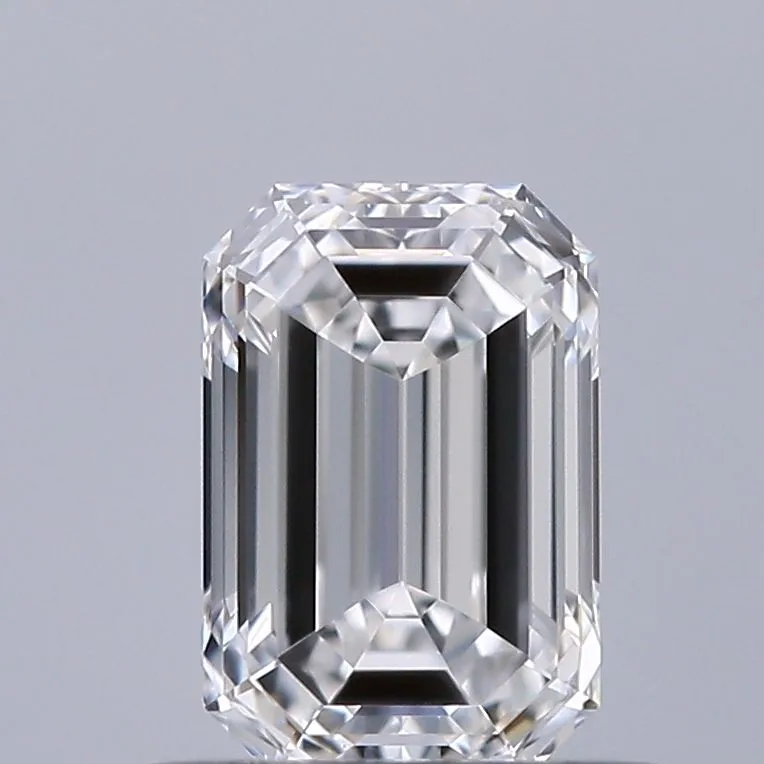 0.57ct EMERALD E VVS2 Natural diamond