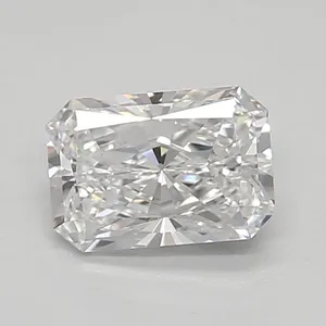0.67ct RADIANT E VVS1 Lab diamond