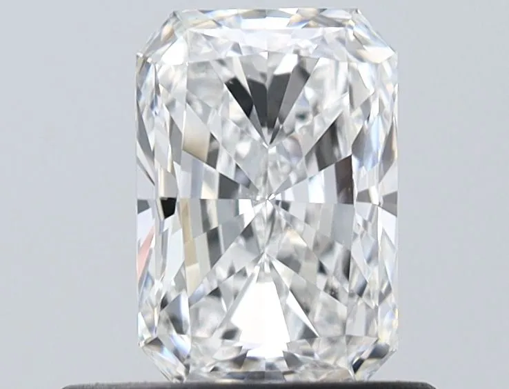 0.60ct RADIANT E VS2 Natural diamond