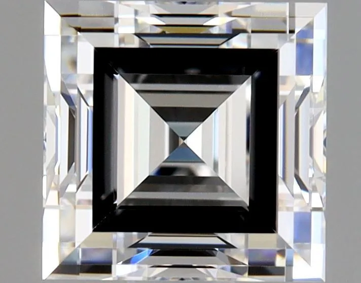 0.91ct RADIANT D VVS2 Natural diamond