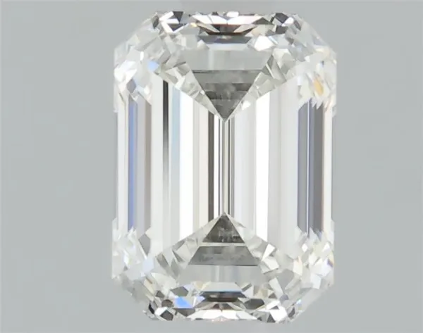 0.61ct EMERALD H VS1 Natural diamond