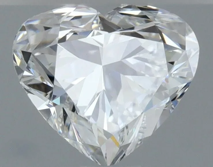 0.71ct HEART E VVS2 Natural diamond