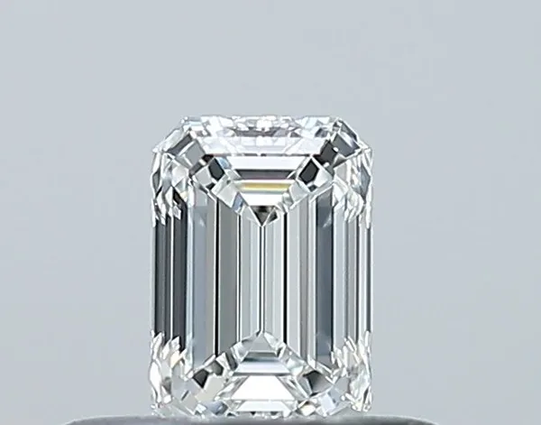 0.31ct EMERALD E VVS1 Natural diamond
