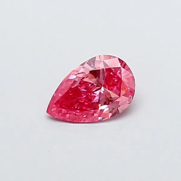 0.59ct PEAR Fancy Vivid Pink VS1 Coloured Lab diamond