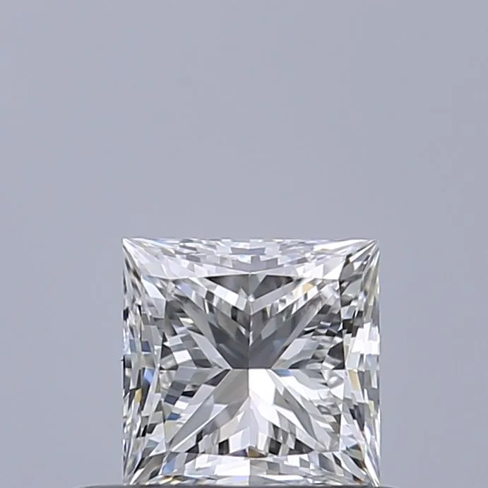 0.45ct PRINCESS D VVS1 Natural diamond