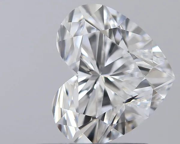 1ct HEART F VVS2 Natural diamond