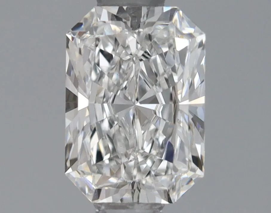 0.70ct RADIANT E VS1 Lab Grown diamond
