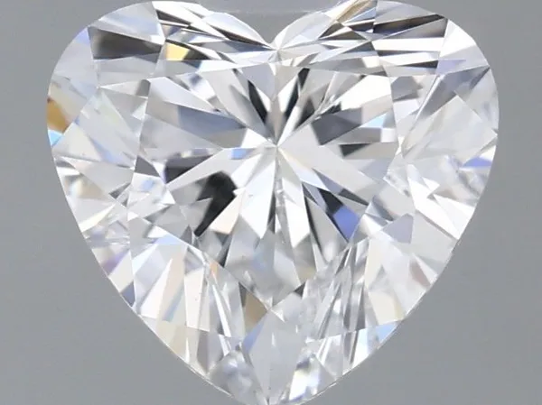 0.98ct HEART D VS1 Lab diamond