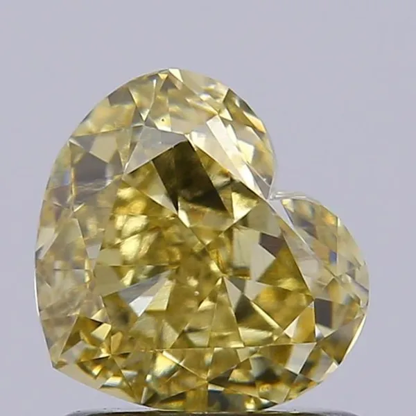 1.15ct HEART Fancy Light Yellow VS1 Coloured Lab diamond