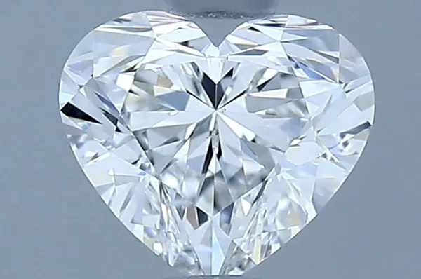 0.54ct HEART F VS1 Natural diamond