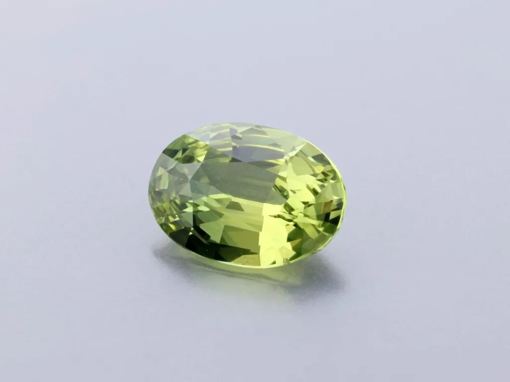 0.85ct Parti Sapphire, Oval gemstone