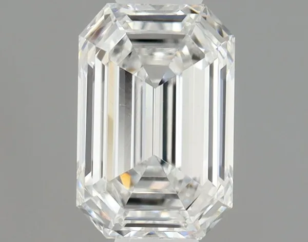 0.37ct EMERALD E VS1 Natural diamond
