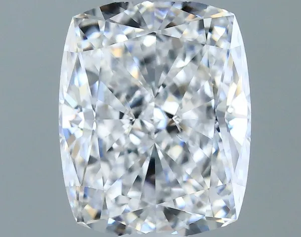 0.7ct CUSHION D VVS2 Natural diamond