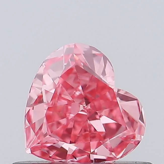 0.44ct HEART Fancy Vivid Pink VS2 Coloured Lab diamond