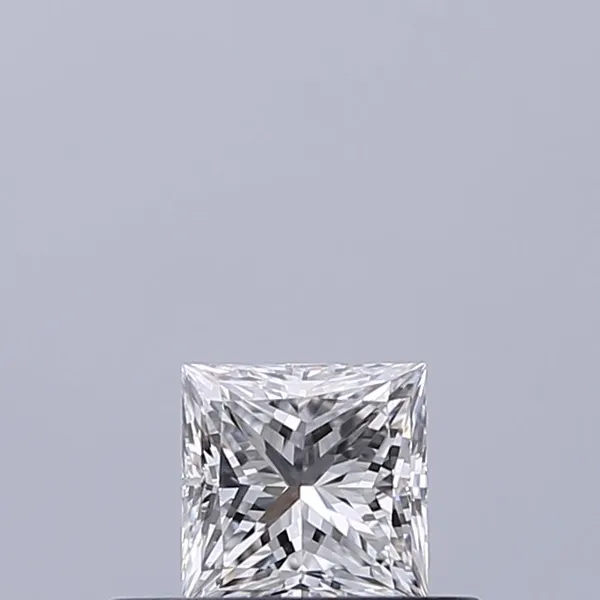 0.31ct PRINCESS D IF Natural diamond