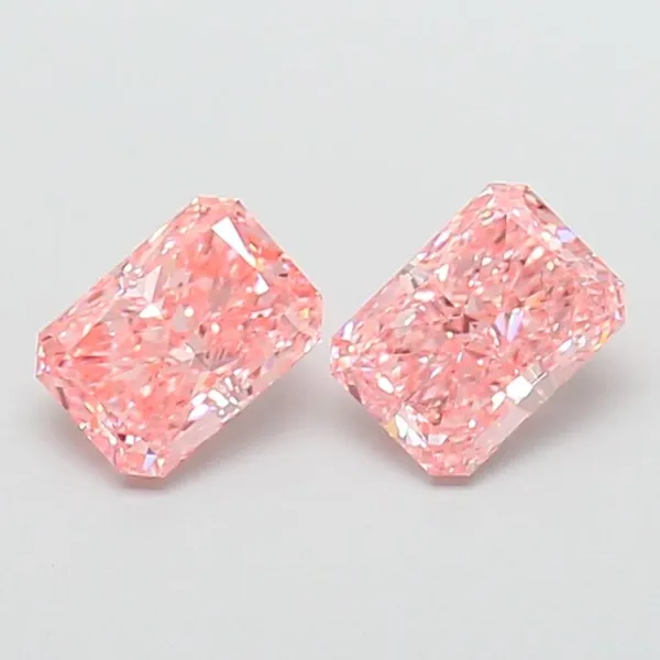 1.26ct RADIANT Fancy Vivid Pink VS2 Coloured Lab diamond
