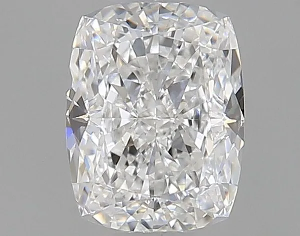 0.4ct CUSHION E VVS2 Natural diamond