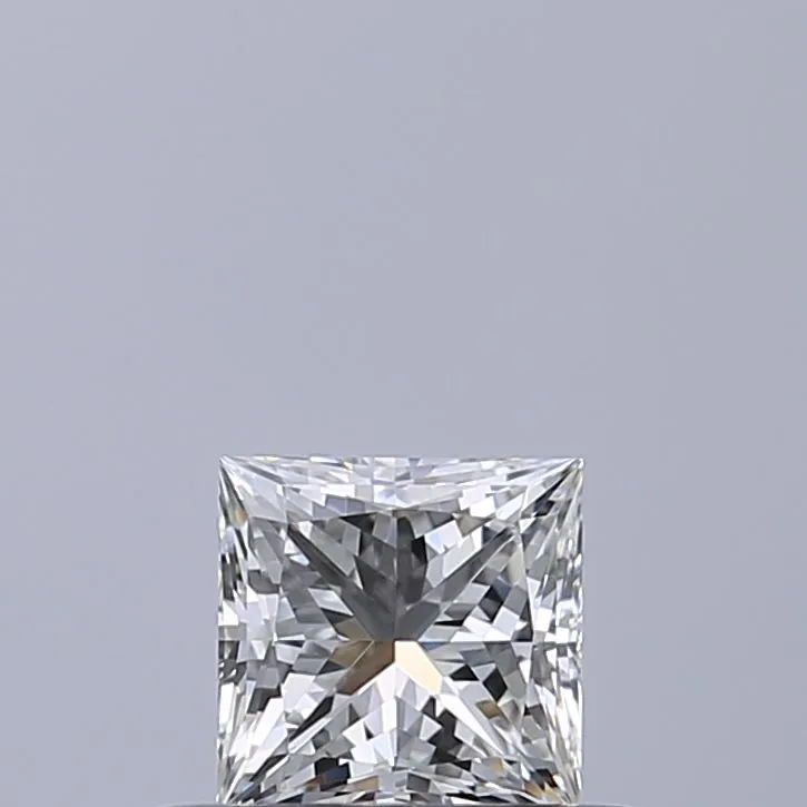 0.37ct PRINCESS E VVS1 Natural diamond