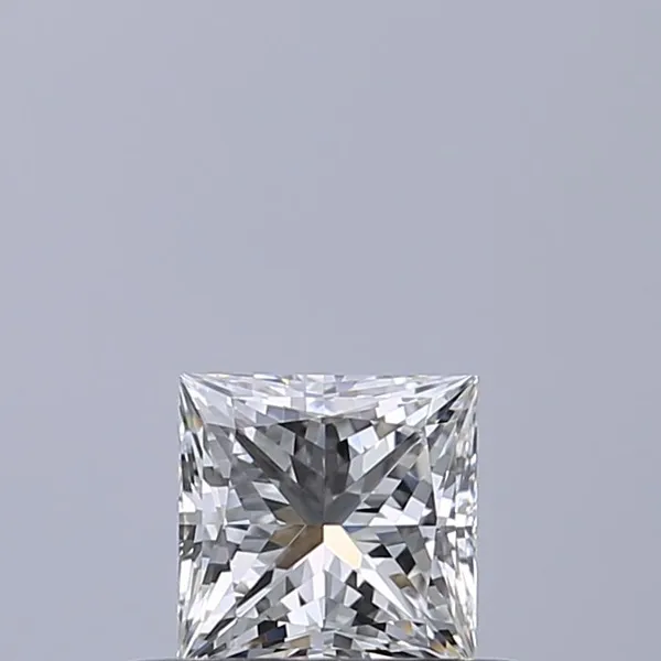 0.37ct PRINCESS E VVS1 Natural diamond