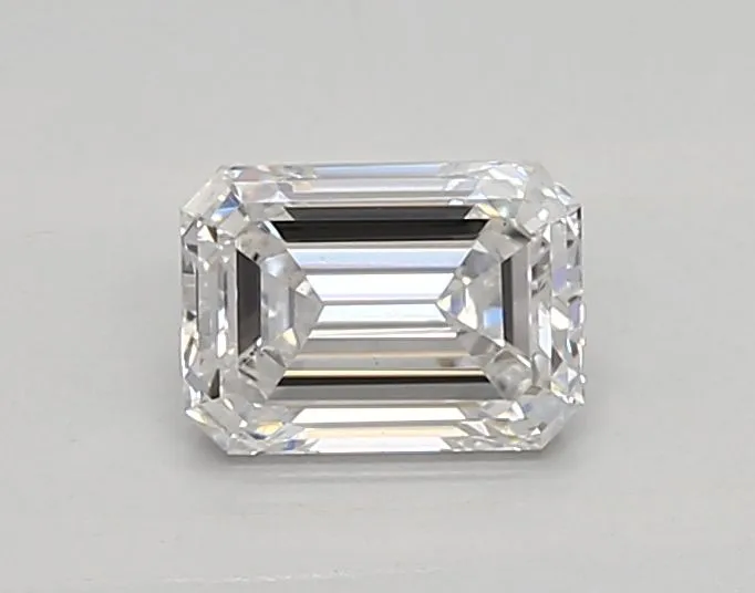 0.62ct EMERALD E VS1 Lab Grown diamond